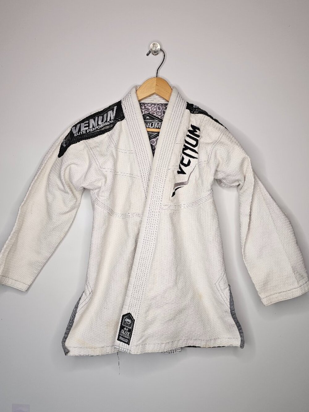 Venom White Gi A0